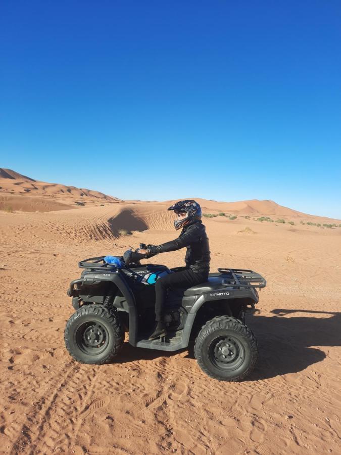 Starlit Camp Hotel Merzouga Bagian luar foto