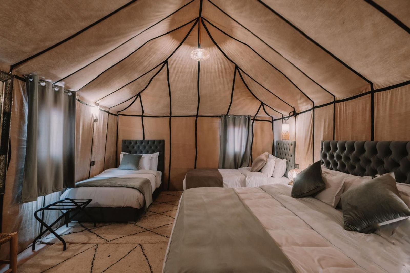 Starlit Camp Hotel Merzouga Bagian luar foto