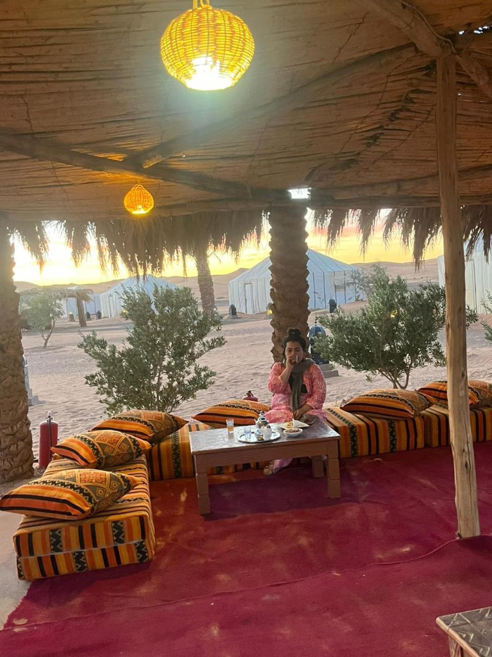 Starlit Camp Hotel Merzouga Bagian luar foto
