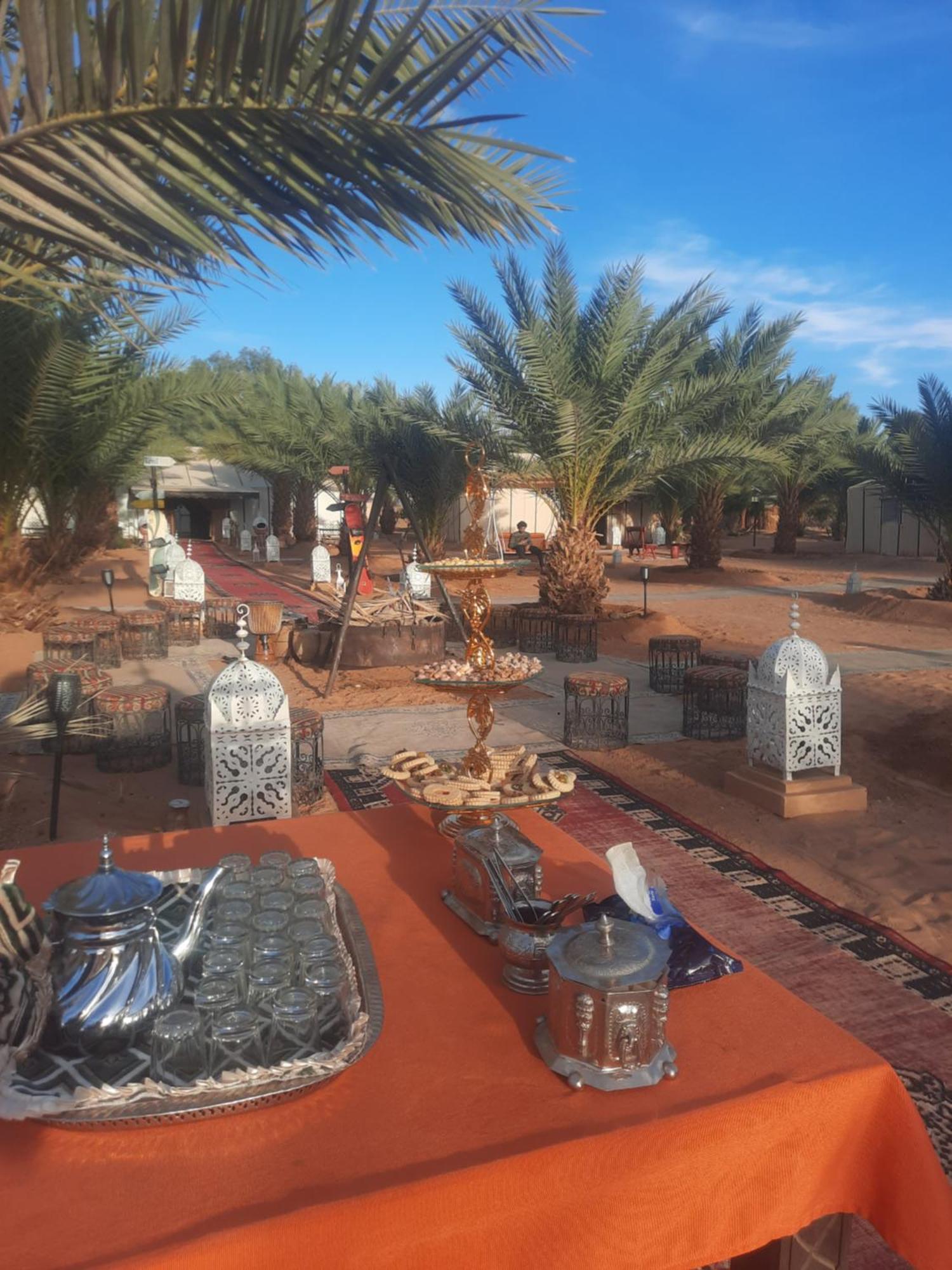 Starlit Camp Hotel Merzouga Bagian luar foto